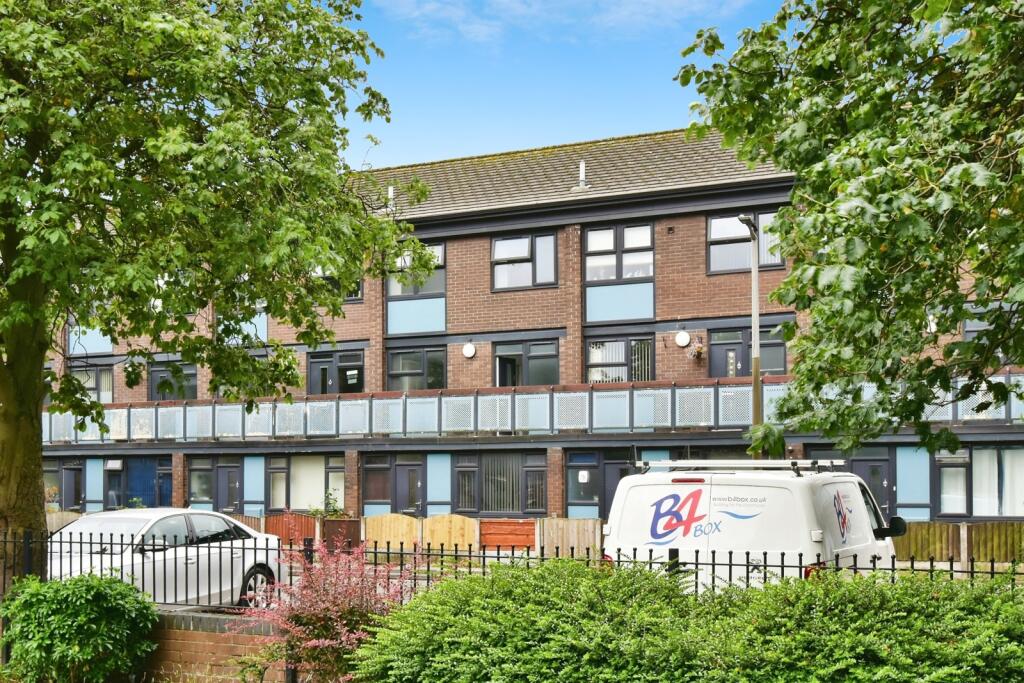 3 bedroom apartment