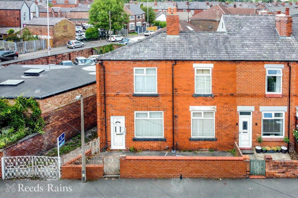 Main image of property: Park Lane, Offerton, Stockport, Cheshire, SK1