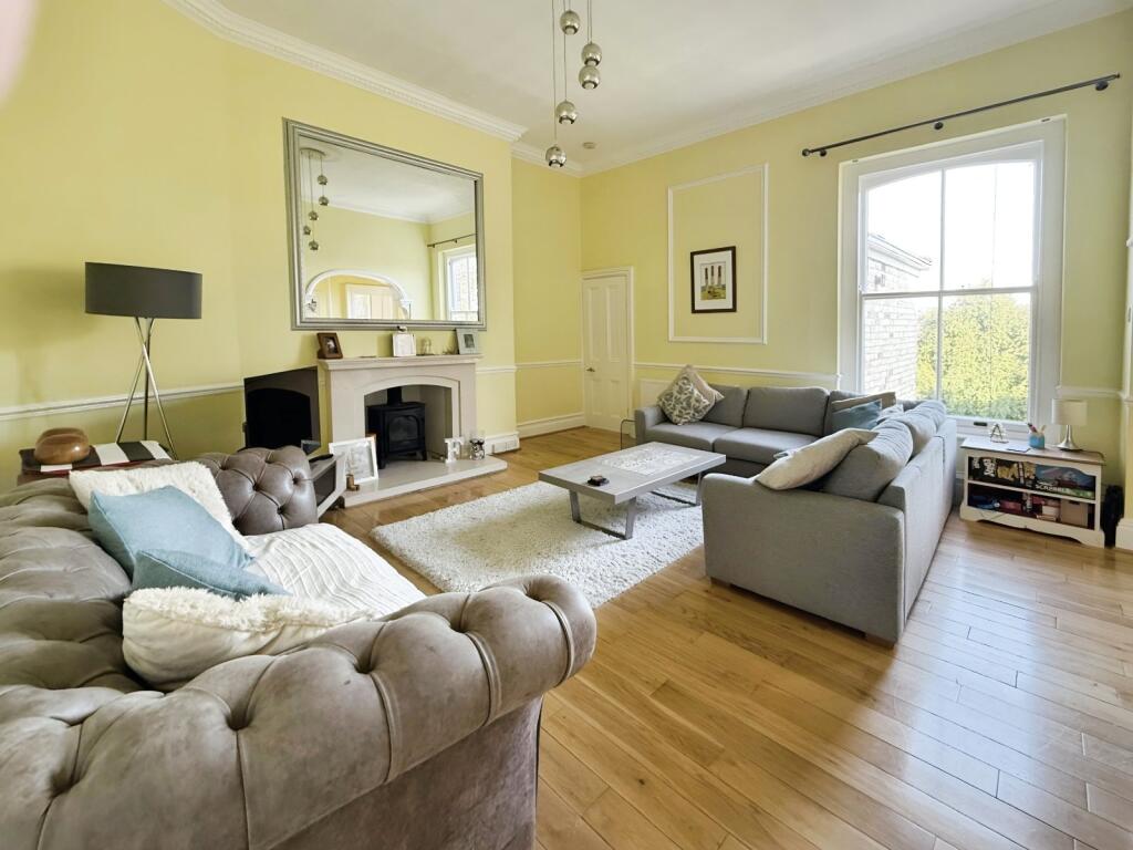 Main image of property: Westlands Avenue, Grimsby, Lincolnshire, DN34