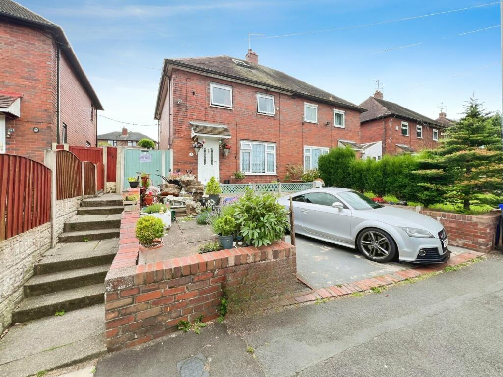 Main image of property: Rosemary Place, Stoke-on-Trent, Staffordshire, ST1