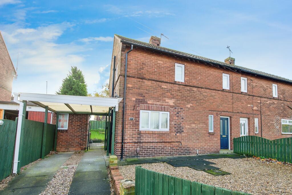 2 bedroom semidetached house for sale in Stansfield Drive, Castleford