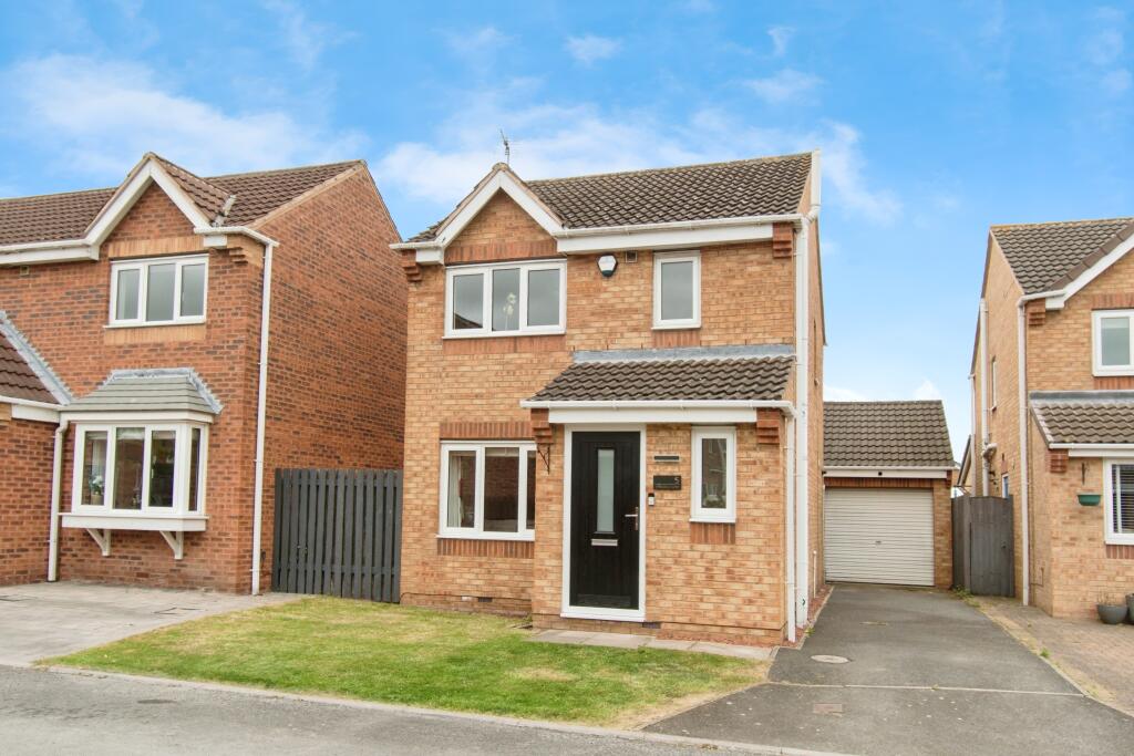 Main image of property: Fitzgerald Close, Castleford, West Yorkshire, WF10