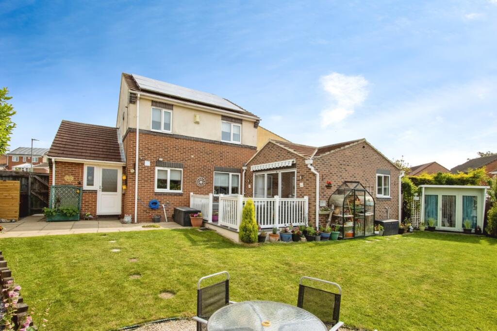Main image of property: Orwell Close, Castleford, West Yorkshire, WF10