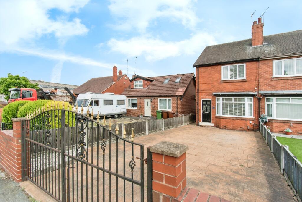 Main image of property: Aketon Road, Castleford, West Yorkshire, WF10