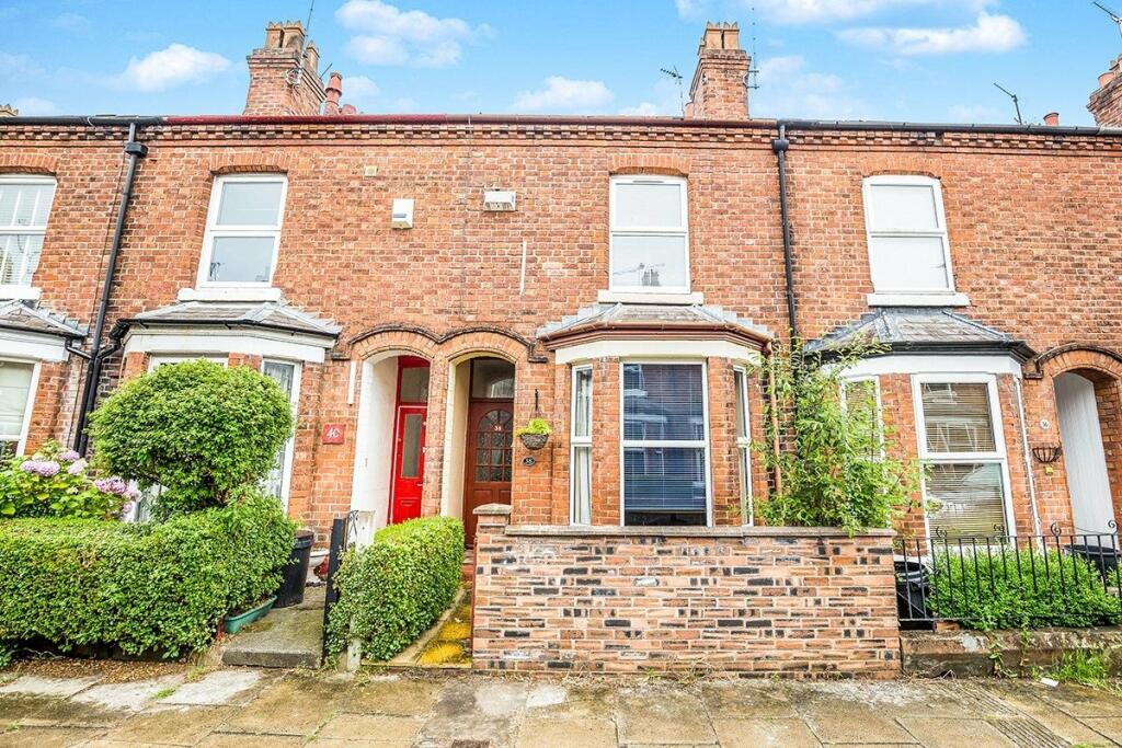 3 bedroom terraced house for sale in Gladstone Avenue, Chester, Cheshire, CH1