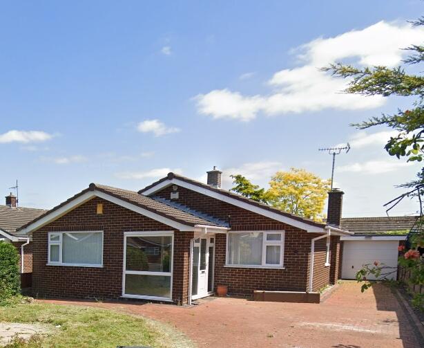 3 bedroom bungalow for sale in Kirkett Avenue, Higher Kinnerton, Chester, Flintshire, CH4