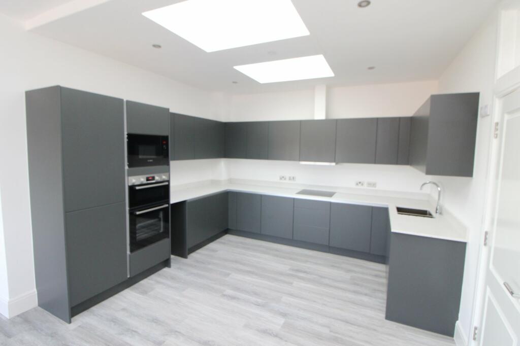 Additional property image - Ferma Lane, Great Barrow, Chester, Cheshire, CH3