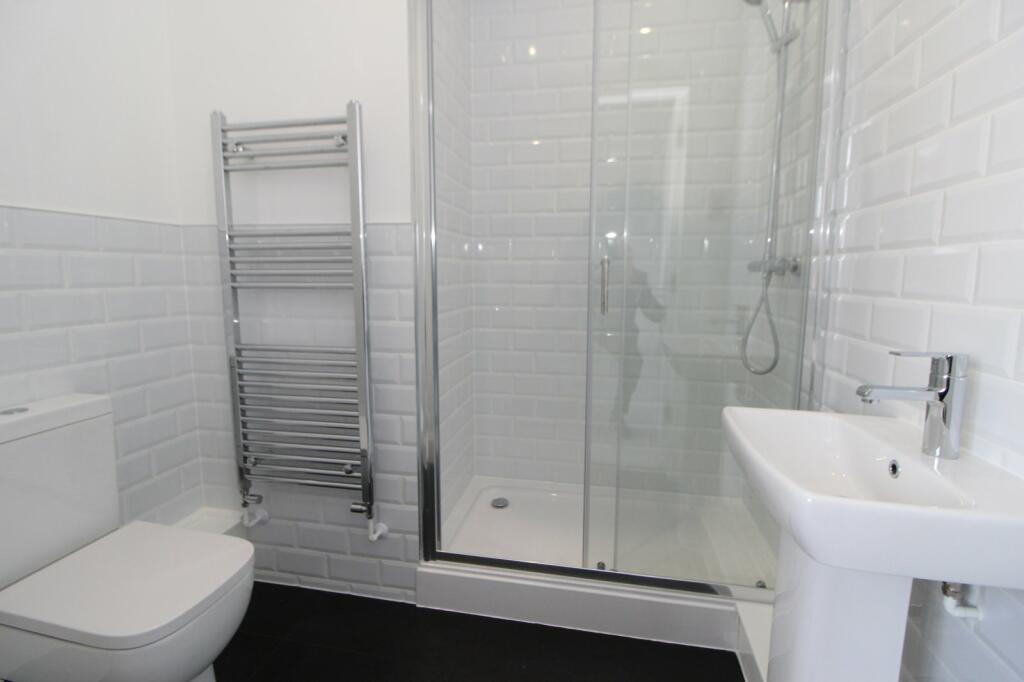 Additional property image - Ferma Lane, Great Barrow, Chester, Cheshire, CH3