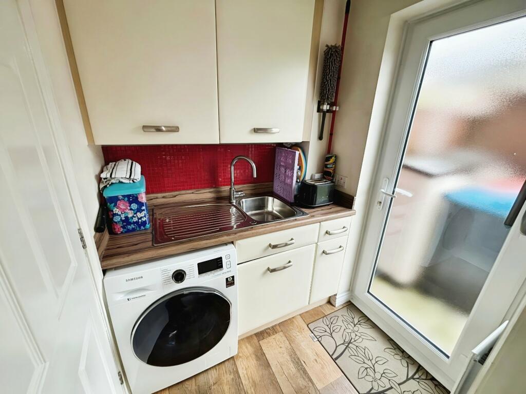 Additional property image - Conway Grove, Blacon, Chester, Cheshire, CH1