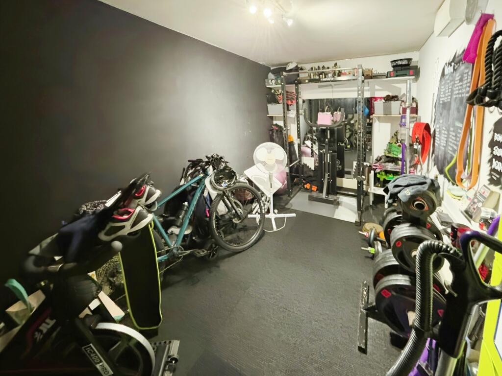 Additional property image - Conway Grove, Blacon, Chester, Cheshire, CH1