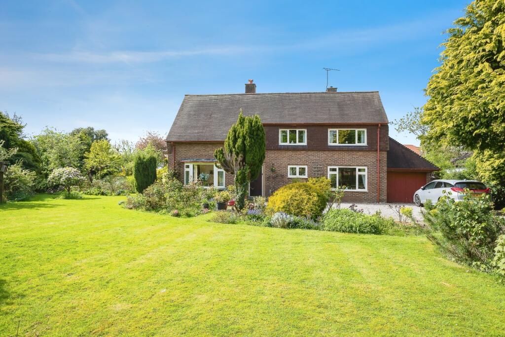 Main image of property: Hoole Road, Chester, Cheshire, CH2