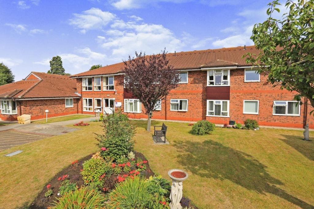 2 bedroom apartment for sale in St. Marys Mews, Greenshaw Drive