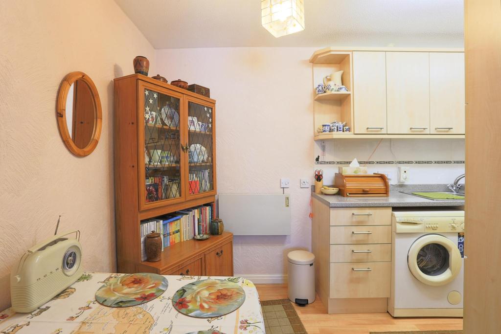 2 bedroom apartment for sale in St. Marys Mews, Greenshaw Drive