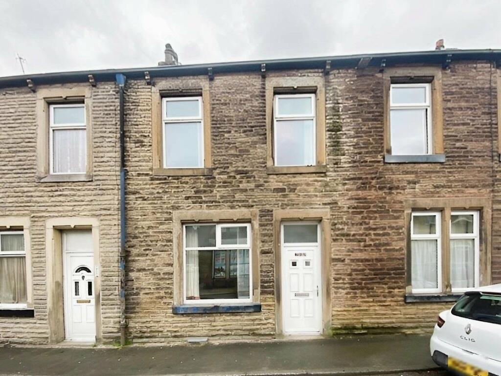 2 bedroom terraced house for sale in Halifax Road, Todmorden, West