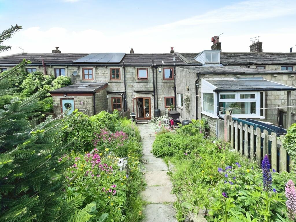 3 bedroom terraced house for sale in Sourhall Road, Todmorden, West
