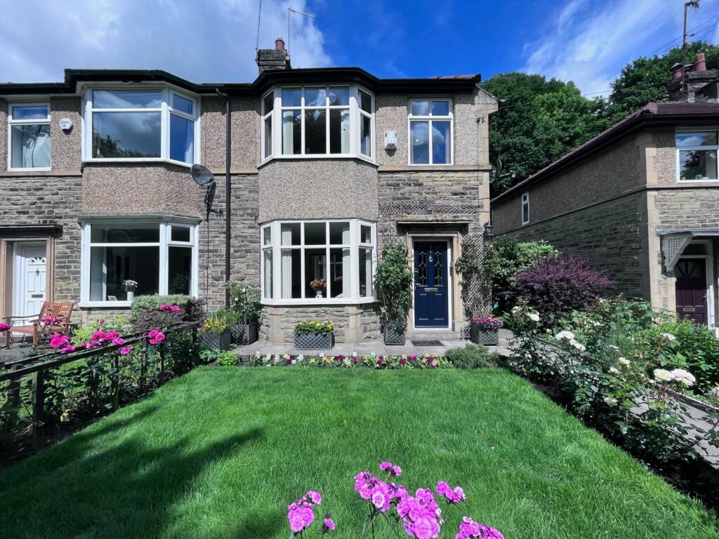 Main image of property: Burnley Road, Todmorden, Lancashire, OL14