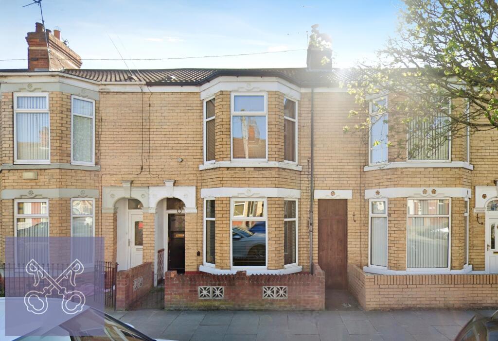 3 bedroom terraced house for sale in Summergangs Road, Hull, East Yorkshire, HU8