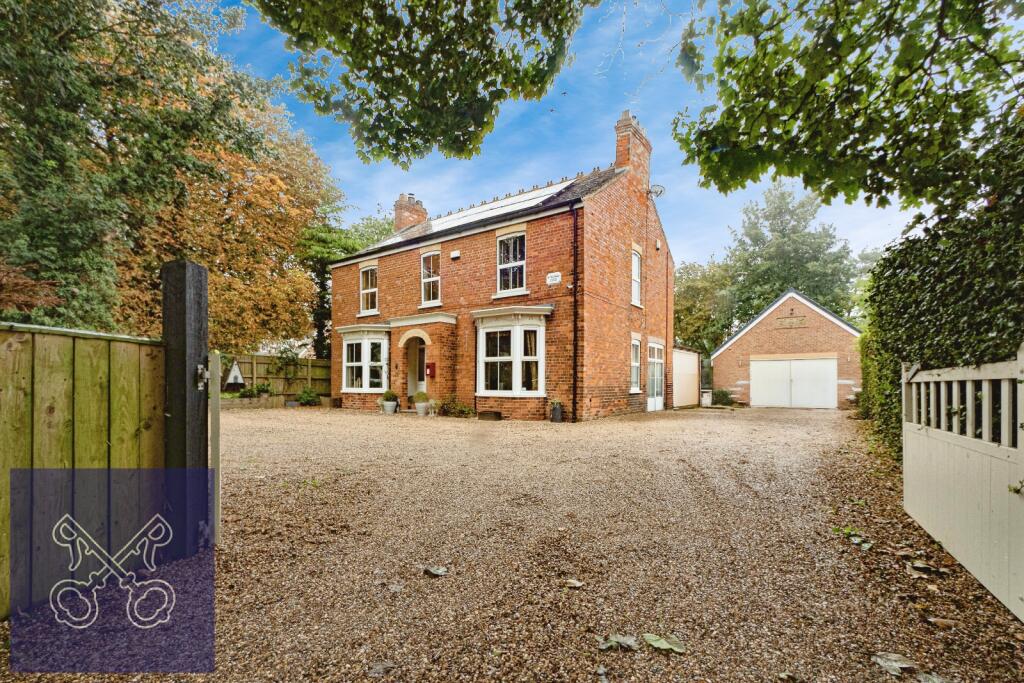 Main image of property: Main Road, Thorngumbald, Hull, East Yorkshire, HU12