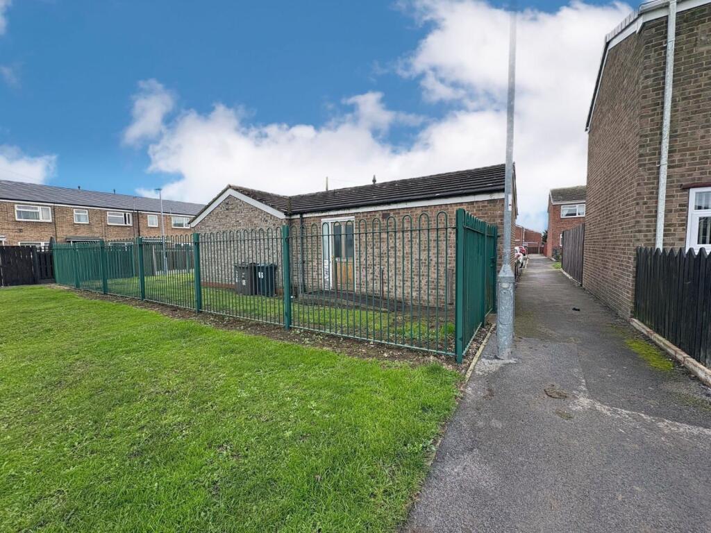 Main image of property: Greygarth Close, Bransholme, Hull, East Yorkshire, HU7