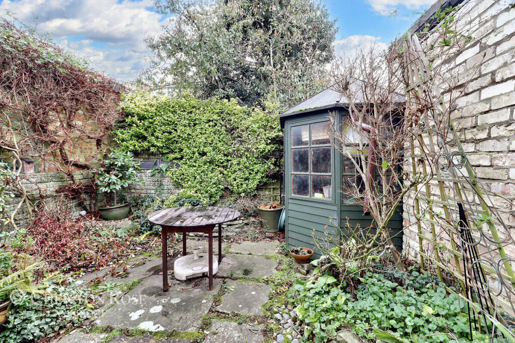 Additional property image - Paradise Street, Cambridge