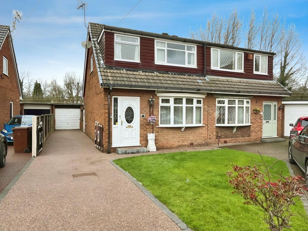 3 Bedroom Semi Detached House For Sale In Trafalgar Avenue Audenshaw