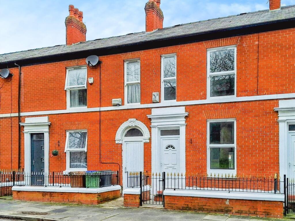 3 bedroom terraced house