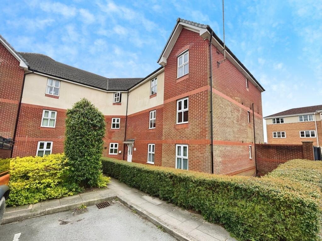 Main image of property: The Links, Hyde, Cheshire, SK14