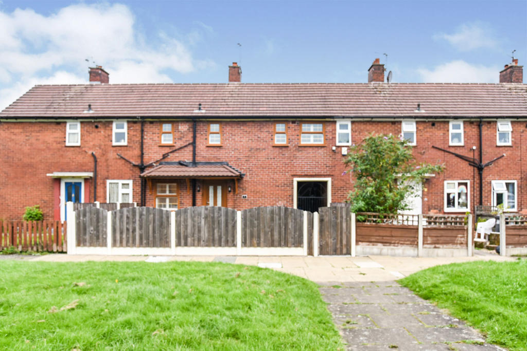 3 bedroom terraced house for sale in Hibbert Avenue, Denton, Manchester