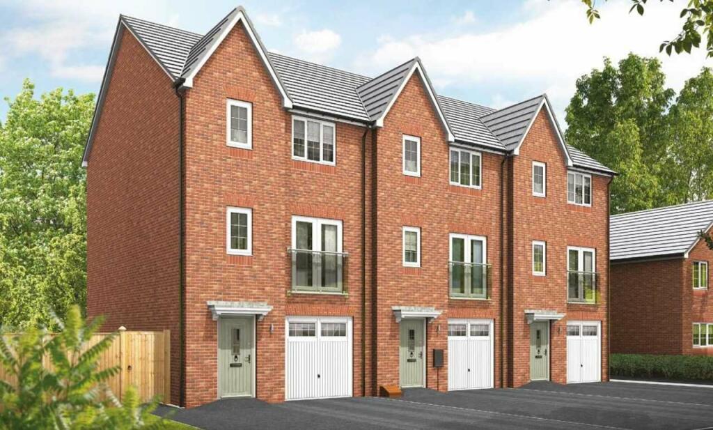 4 bedroom semidetached house for sale in Cartwright Street, Hyde