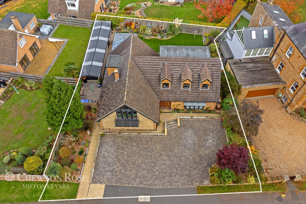 Main image of property: Port Road, Duston, NORTHAMPTON