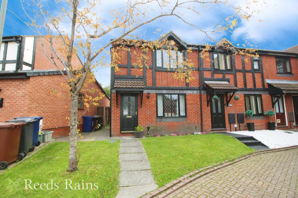 Main image of property: Stratfield Place, Leyland, Lancashire, PR25