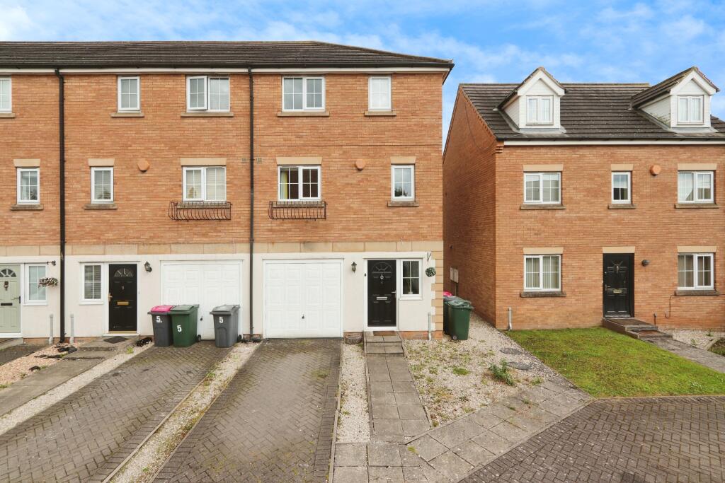 Main image of property: Laughton Meadows, Dinnington, Sheffield, South Yorkshire, S25