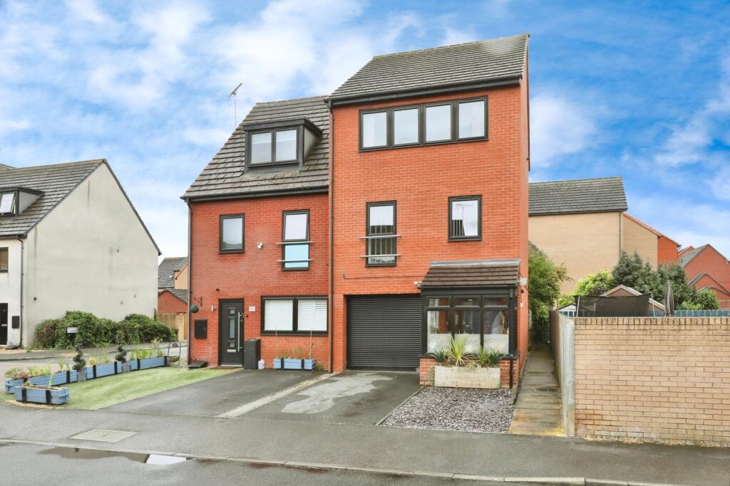 Main image of property: Ascot Drive, Laughton Common, Rotherham, S25