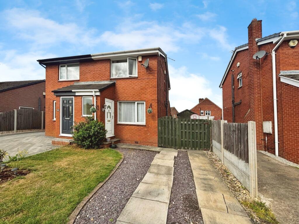 Main image of property: Hunters Way, Dinnington, Sheffield, South Yorkshire, S25