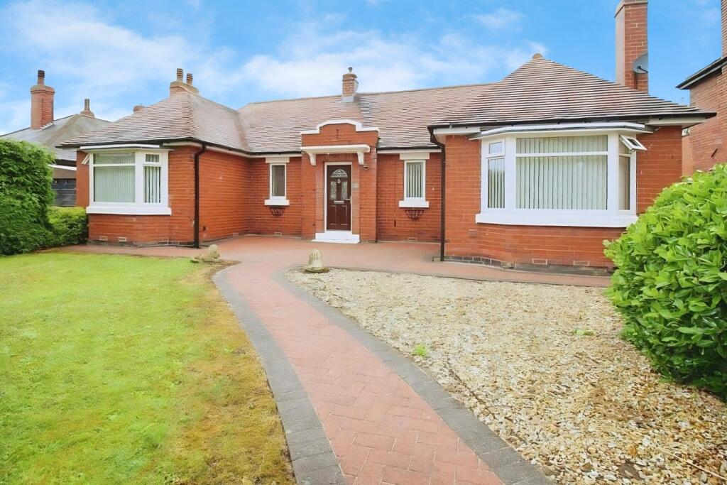 Main image of property: Breck Lane, Dinnington, Sheffield, South Yorkshire, S25