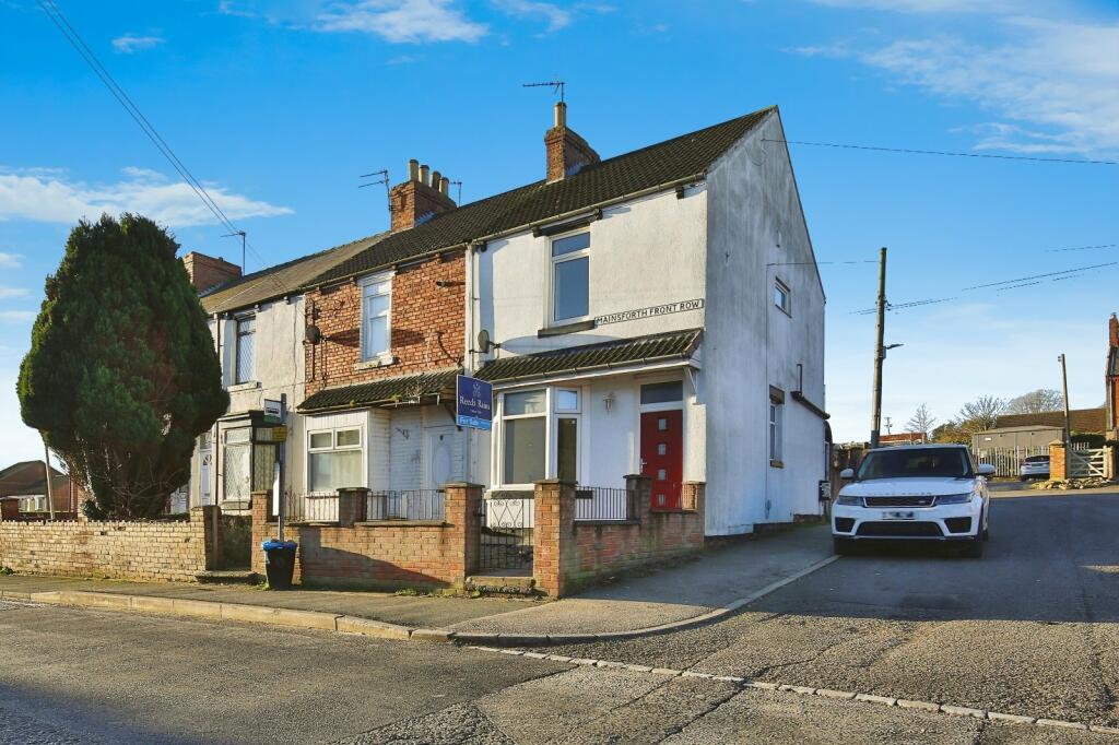 2 bedroom end of terrace house for sale in Mainsforth Front Row