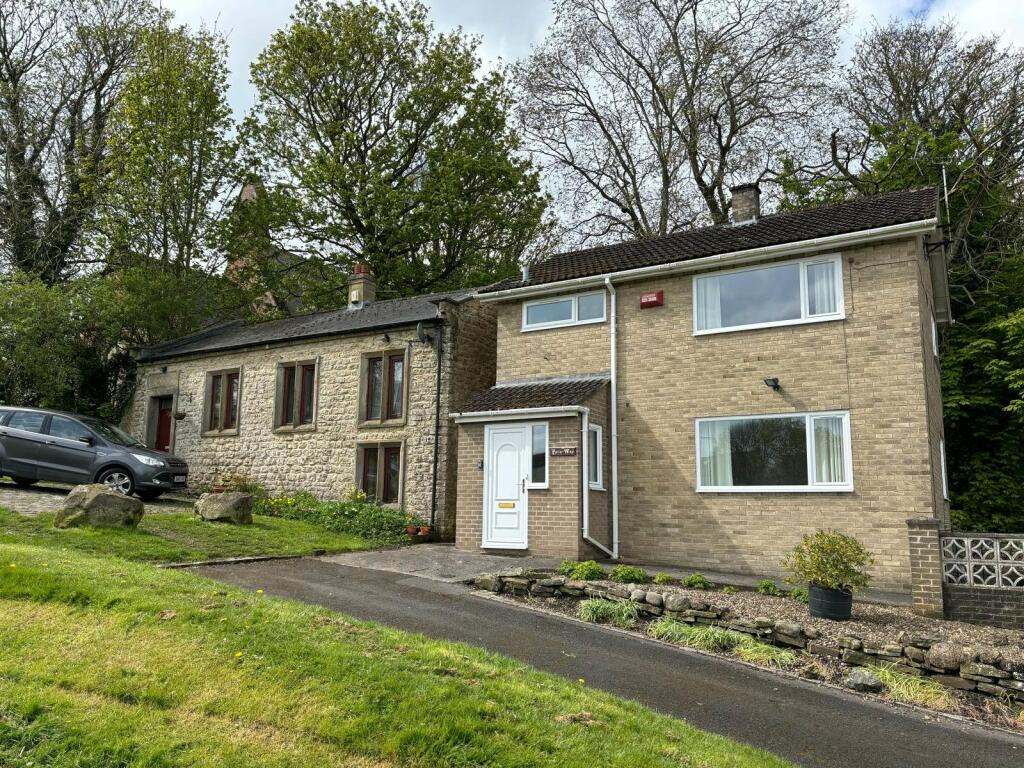 2 bedroom detached house for sale in The Green, West Cornforth