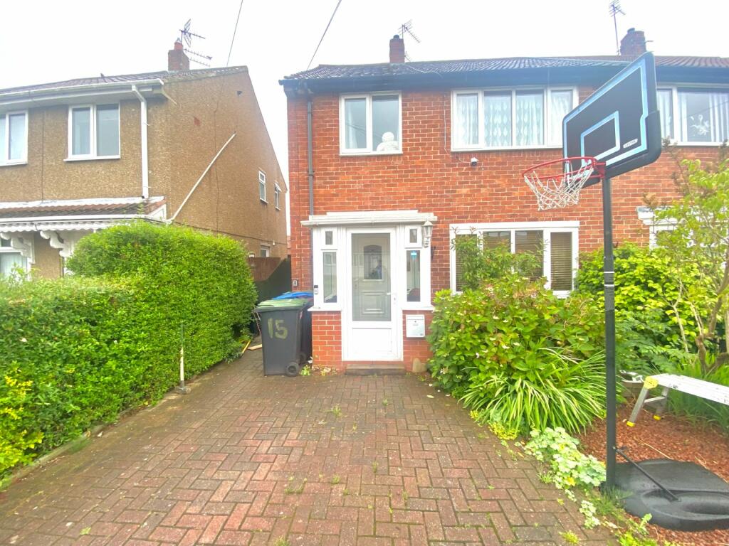 3 bedroom semidetached house for sale in Canterbury Crescent