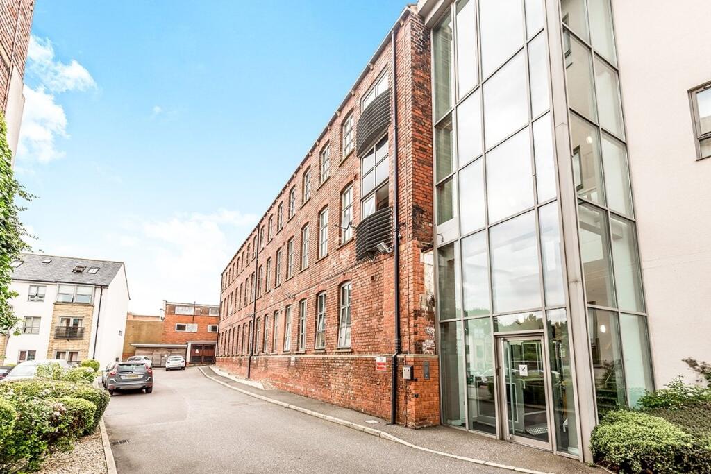 Main image of property: Melbourne Street, Morley, Leeds, West Yorkshire, LS27