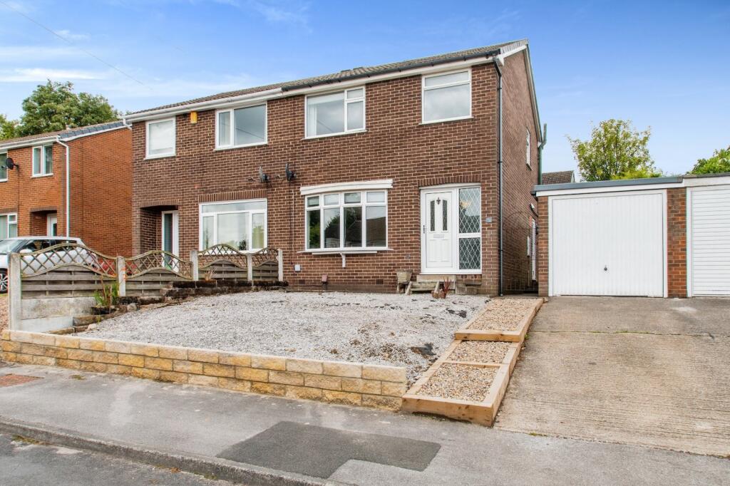 Main image of property: Springbank Avenue, Gildersome, Morley, Leeds, LS27