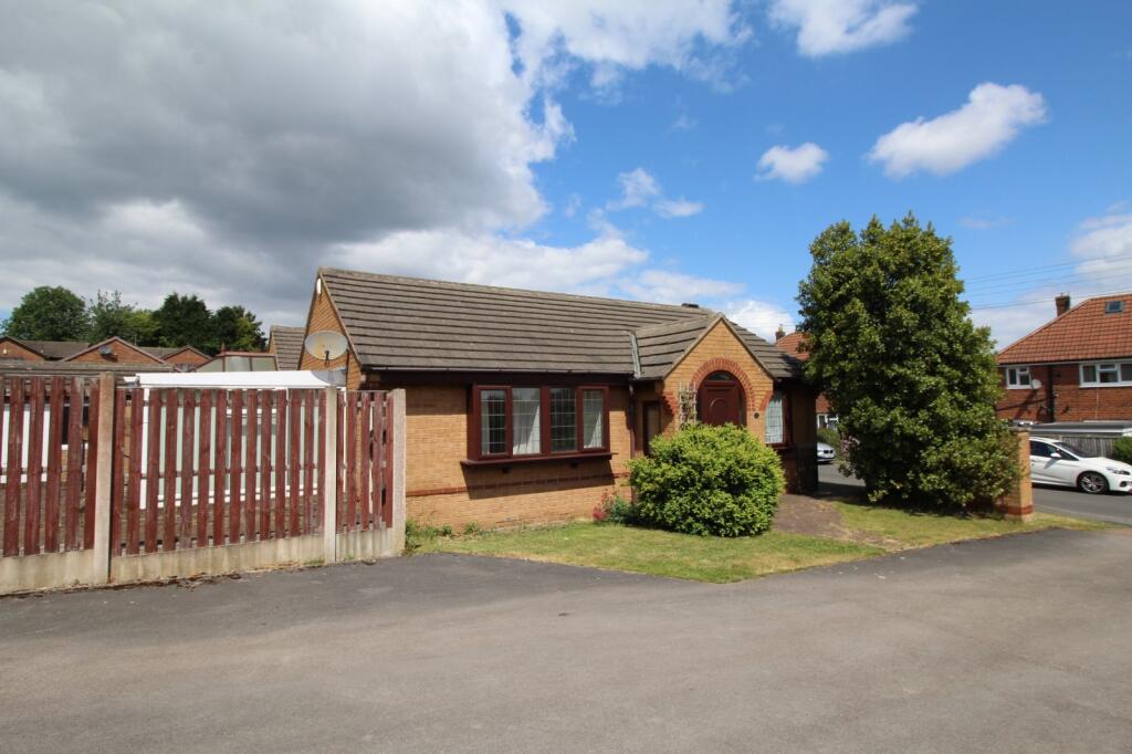Main image of property: Glen Mount, Morley, Leeds, West Yorkshire, LS27