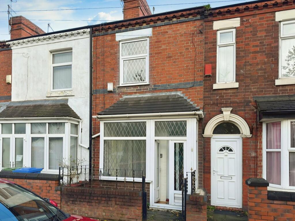 2 bedroom terraced house for sale in Campbell Road, Stoke-on-Trent, Staffordshire, ST4