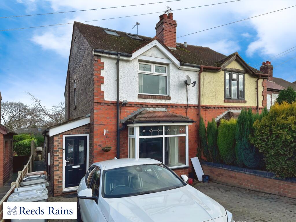 3 bedroom semidetached house for sale in Lawton Road, Alsager, Stoke