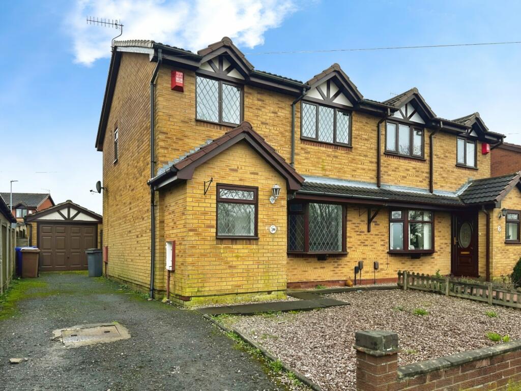 3 bedroom semi-detached house for sale in Mobberley Road, Stoke-on-Trent, Staffordshire, ST6
