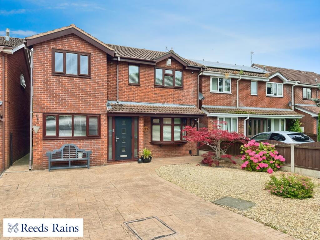 4 bedroom detached house for sale in Burrington Drive, StokeonTrent