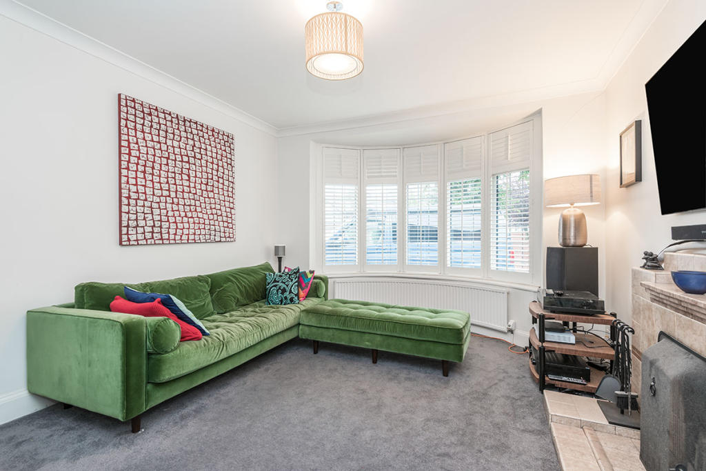 4 bedroom detached house for sale in Queens Drive, Ossett, West