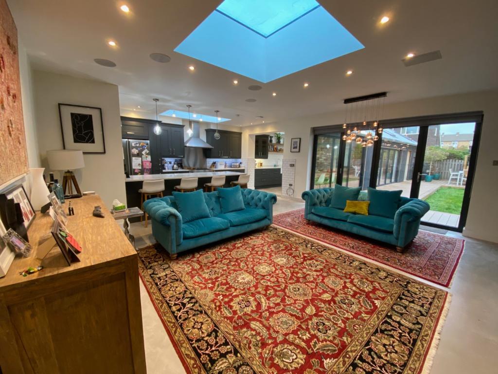 4 bedroom detached house for sale in Queens Drive, Ossett, West Yorkshire, WF5