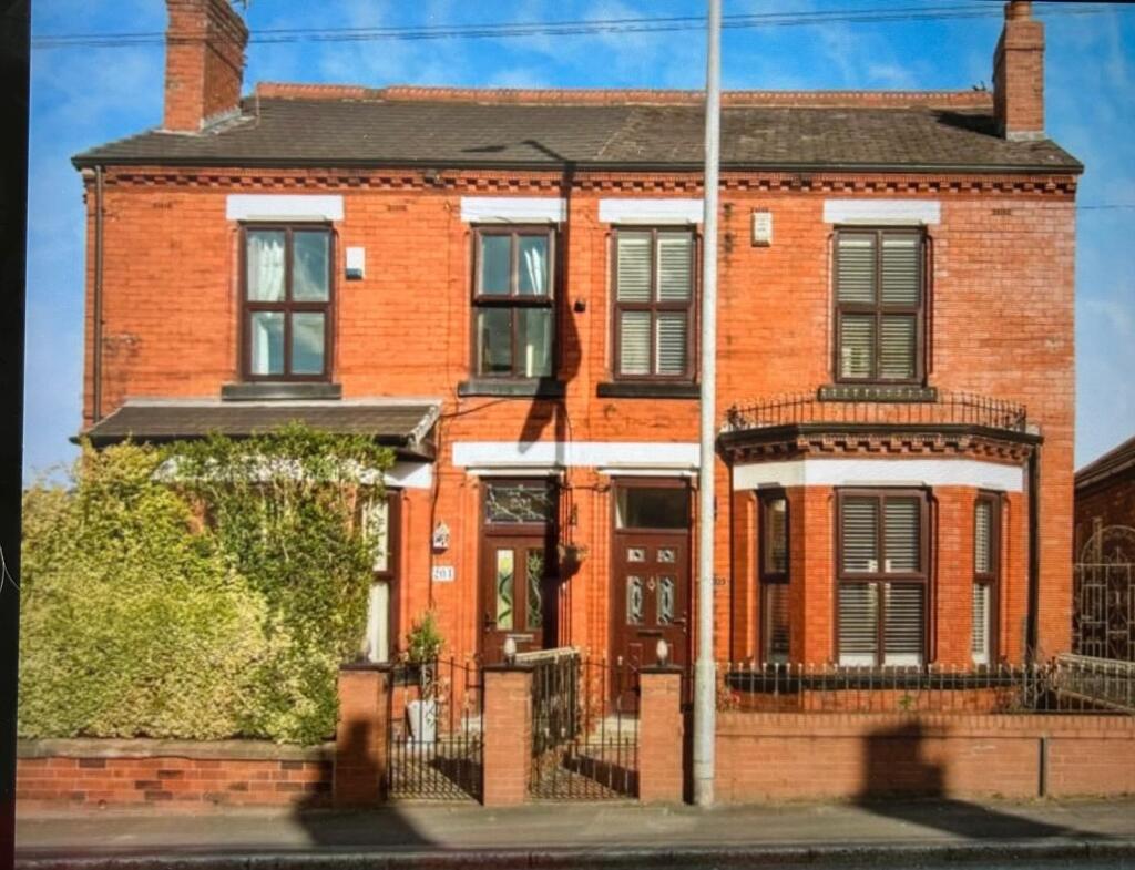 Main image of property: Warrington Road, Abram, Wigan, Greater Manchester, WN2