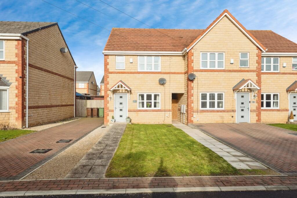 Main image of property: Birch Way, Pontefract, West Yorkshire, WF8