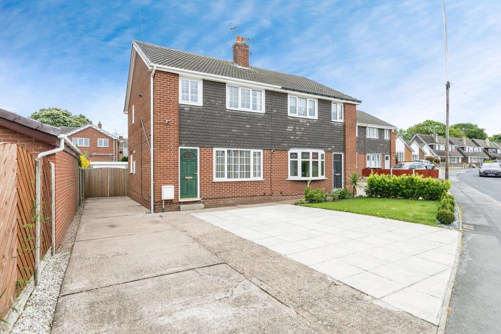 Main image of property: Katrina Grove, Featherstone, Pontefract, West Yorkshire, WF7